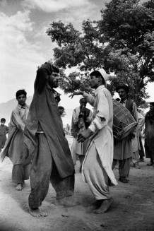 Pashtoun wedding dance. Pul-I-Cherky, Afghanistan, 2003. The separation of sexes is total. At wedding parties, men play music and dance alone.