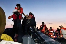 Rescue of 28 shipwrecked people by the EMERGENCY's SAR Life Support vessel in international waters of the Maltese SAR zone.