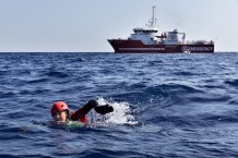 Training of the SAR team of the EMERGENCY Life Support ship. Anabel Montes Mier, head of mission.